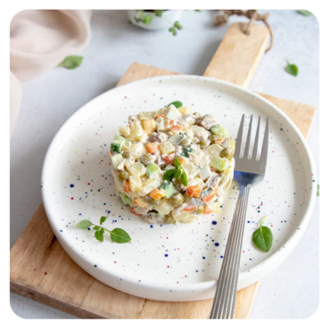 Салат Оливье с мясом